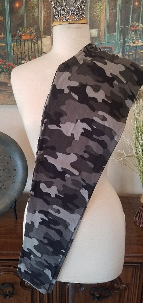 Camo grey leggings